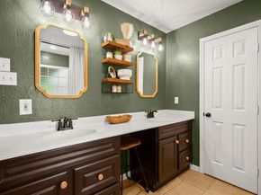 118 Deep Lake DR, Liberty Hill TX 78642