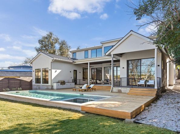 6102 Forest Hills DR, Austin TX 78746