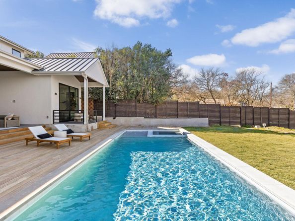6102 Forest Hills DR, Austin TX 78746