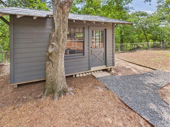 7019 Creighton LN, Austin TX 78723