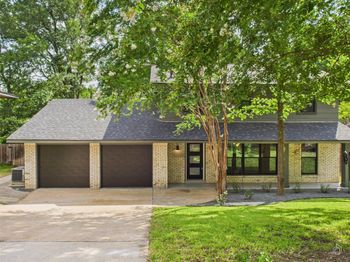 7019 Creighton LN