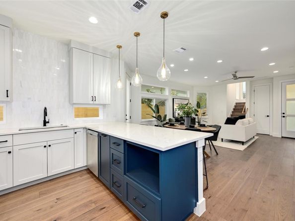 1806 Maple Ave 1, Austin TX 78702