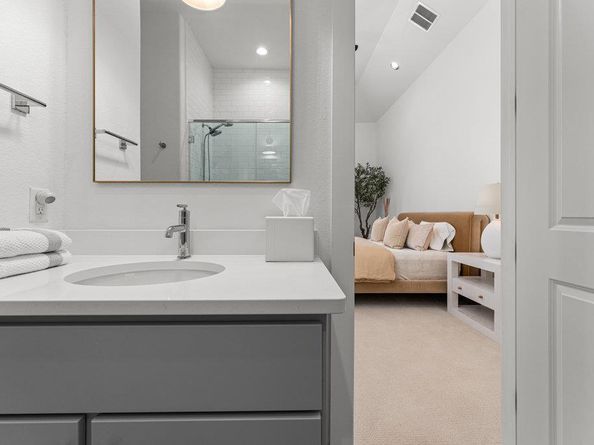 1104 Flint Ridge TRL, Georgetown TX 78628