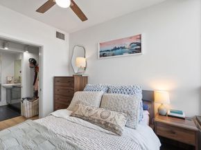 300 Bowie ST 1006, Austin TX 78703