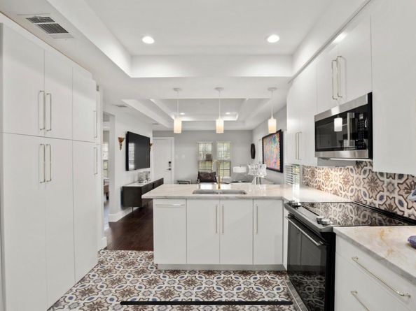 1305 Olander ST, Austin TX 78702