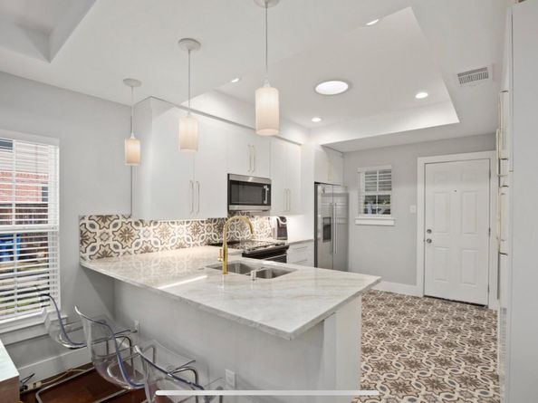 1305 Olander ST, Austin TX 78702