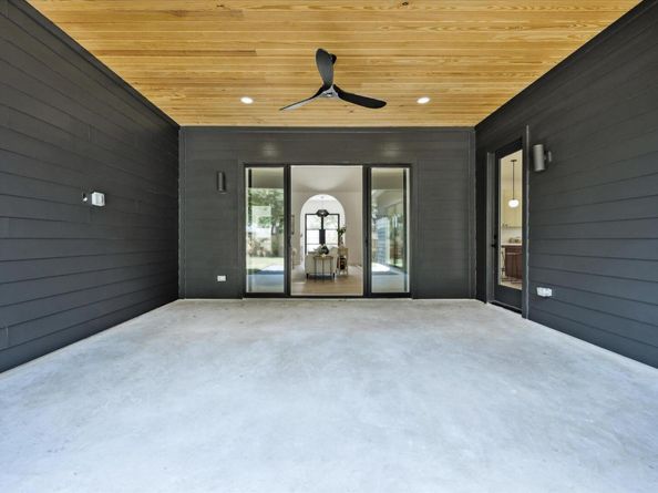 6805 Duquesne DR, Austin TX 78723