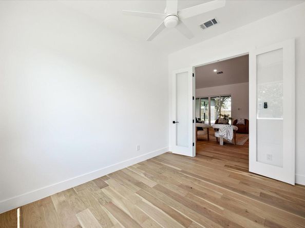 6805 Duquesne DR, Austin TX 78723