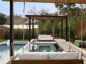 208 Ashworth DR, Austin TX 78746