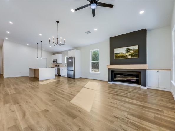 21216 Santa Rosa Ave, Lago Vista TX 78645