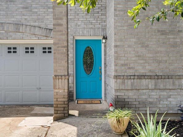 8008 Verbank Villa DR, Austin TX 78747