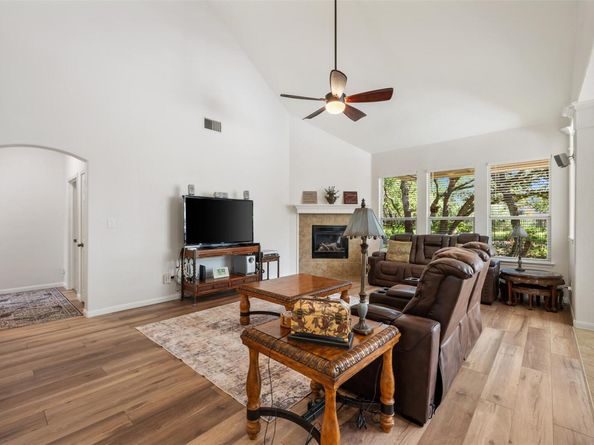 3811 Longhorn Acres ST, Cedar Park TX 78613