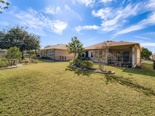 723 Independence Creek LN, Georgetown TX 78633