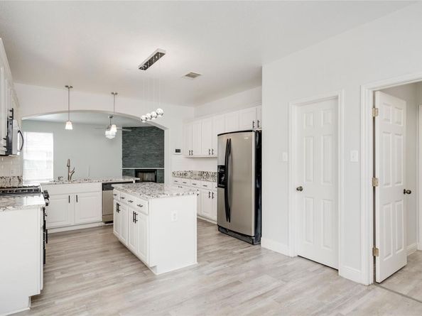 2500 National Park BLVD, Austin TX 78747