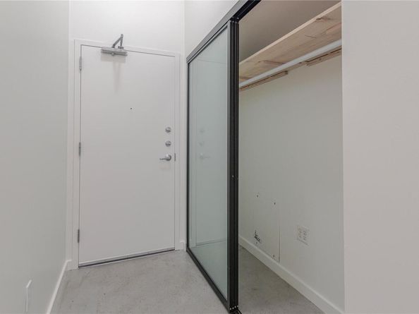 2235 E 6th ST 404, Austin TX 78702