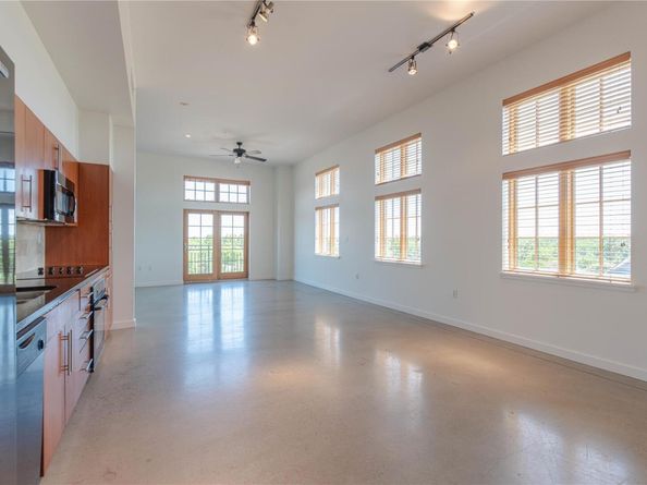 2235 E 6th ST 404, Austin TX 78702