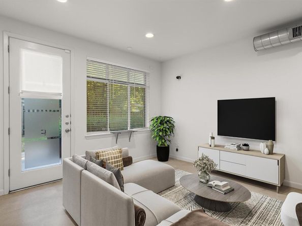 5514 Roosevelt Ave E, Austin TX 78756