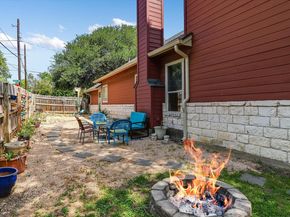 915 Garner Ave, Austin TX 78704