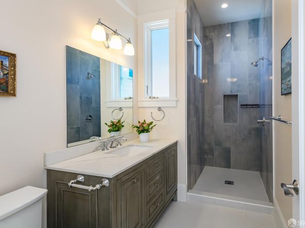 35 Hattie Street, San Francisco CA 94114