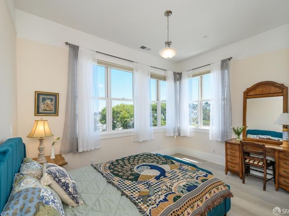 35 Hattie Street, San Francisco CA 94114