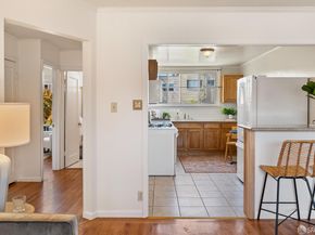 68 Esquina Drive, San Francisco CA 94134