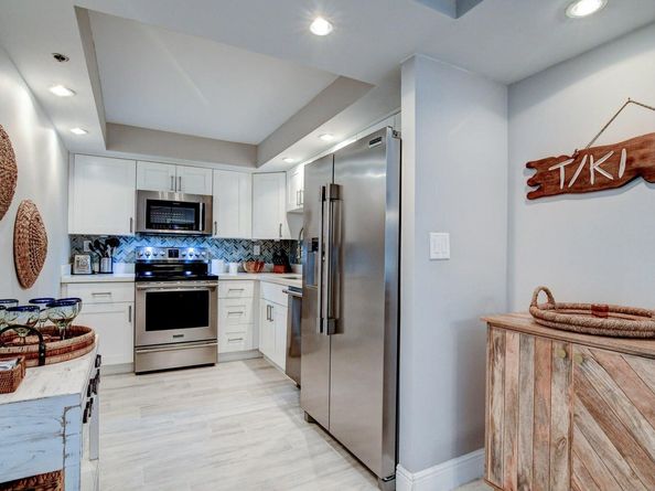 3221 S Ocean Boulevard 703, Highland Beach FL 33487