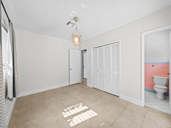 2341 SW 15th St, Fort Lauderdale FL 33312