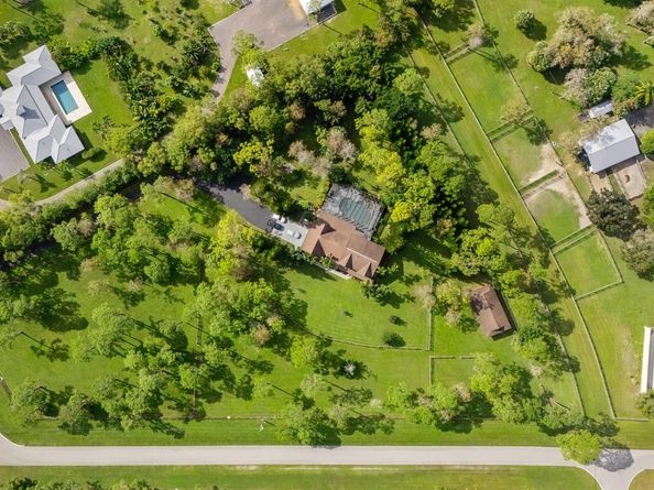 5371 Cougars Prowl, Lake Worth FL 33449