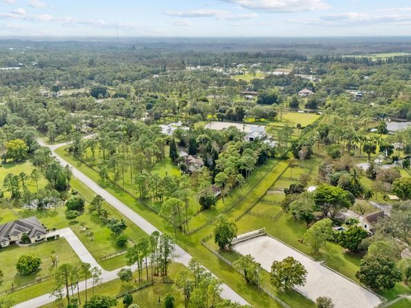 5371 Cougars Prowl, Lake Worth FL 33449