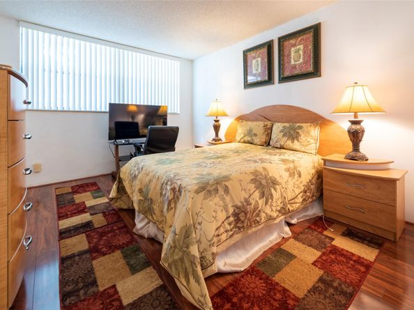 16325 Golf Club Rd 210, Weston FL 33326