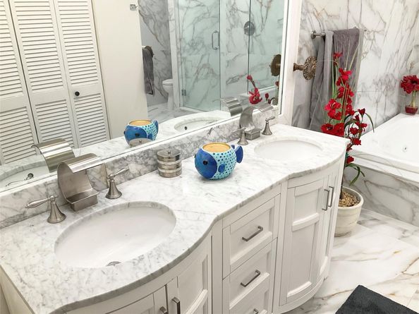 10477 NW 4th St, Coral Springs FL 33071