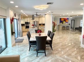 10477 NW 4th St, Coral Springs FL 33071