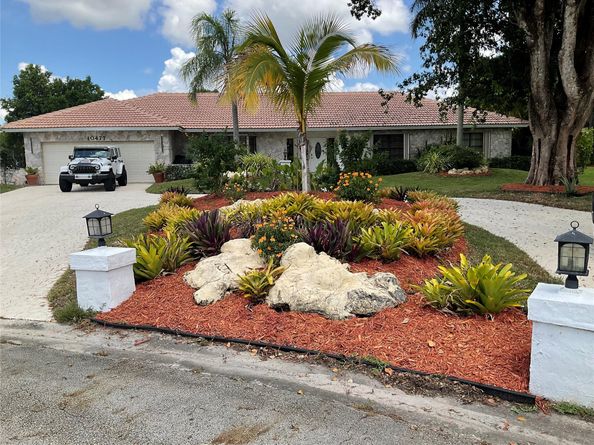 10477 NW 4th St, Coral Springs FL 33071