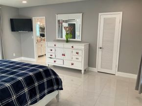 10477 NW 4th St, Coral Springs FL 33071