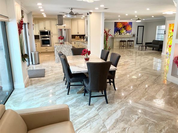 10477 NW 4th St, Coral Springs FL 33071