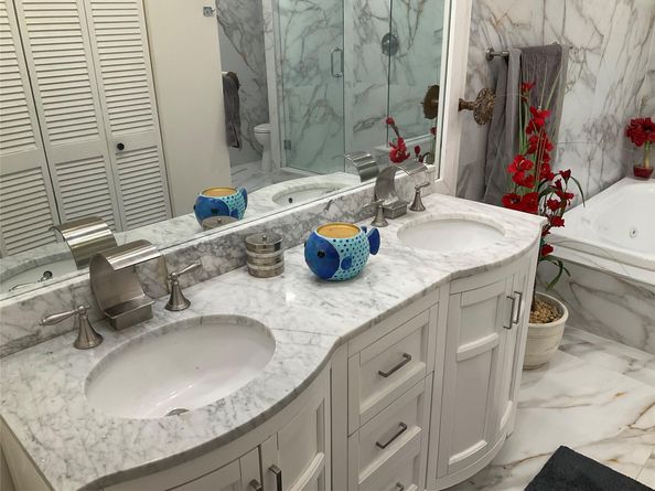 10477 NW 4th St, Coral Springs FL 33071