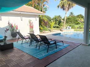 10477 NW 4th St, Coral Springs FL 33071