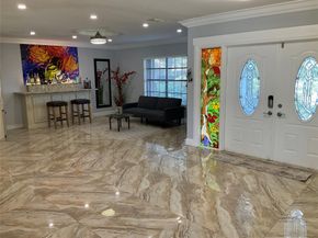 10477 NW 4th St, Coral Springs FL 33071