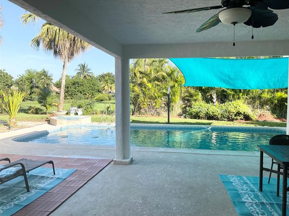 10477 NW 4th St, Coral Springs FL 33071