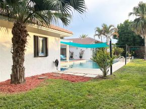 10477 NW 4th St, Coral Springs FL 33071