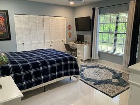 10477 NW 4th St, Coral Springs FL 33071