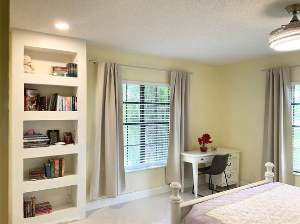 10477 NW 4th St, Coral Springs FL 33071