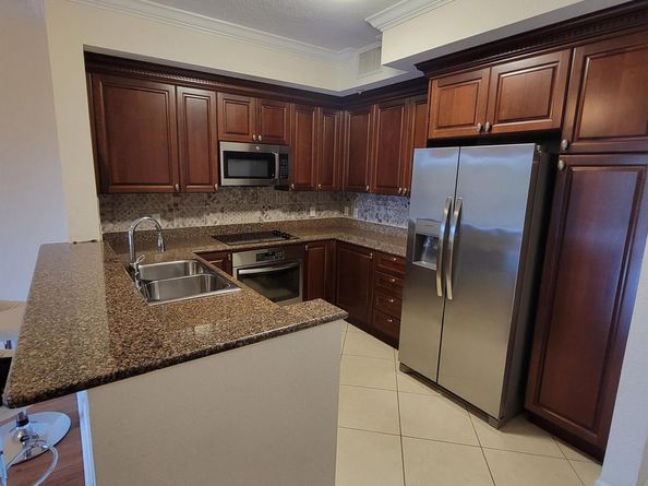 1660 Renaissance Commons Boulevard 2112, Boynton Beach FL 33426