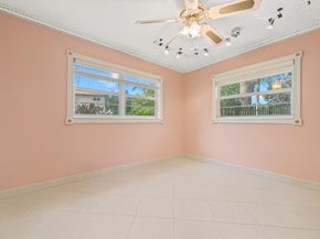 5100 NW 35th St 110, Lauderdale Lakes FL 33319
