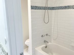 35 SW 3rd St, Pompano Beach FL 33060