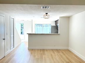 35 SW 3rd St, Pompano Beach FL 33060
