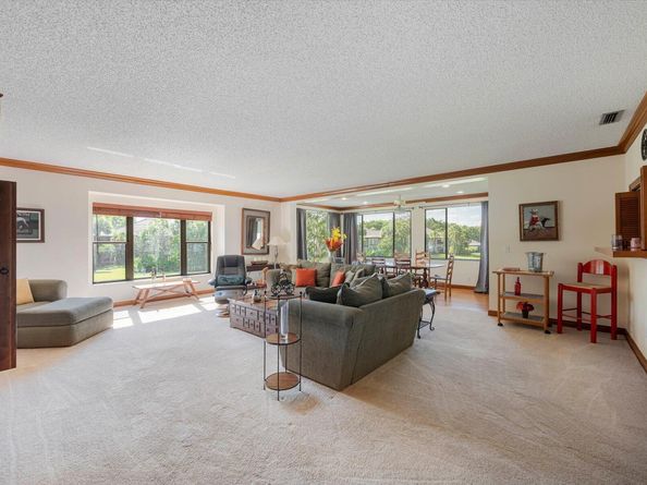 13244 Polo Club Road C207, Wellington FL 33414