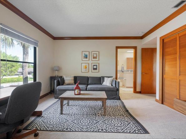 13244 Polo Club Road C207, Wellington FL 33414