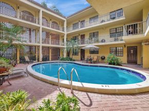 917 NE 16th Ave 7, Fort Lauderdale FL 33304