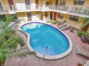 917 NE 16th Ave 7, Fort Lauderdale FL 33304